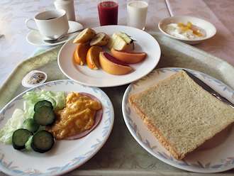 朝食バイキング