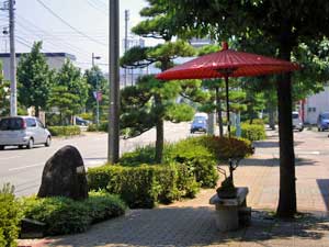 温泉街へ