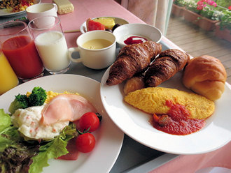 朝食