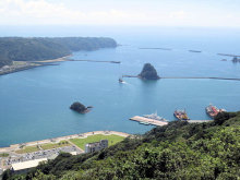 山頂からの海2